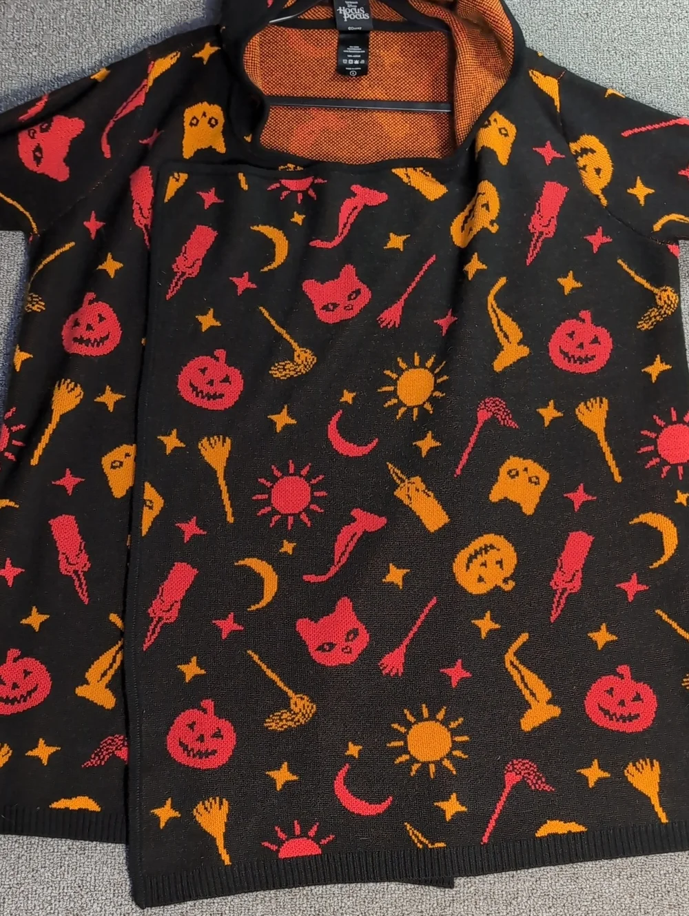 Her Universe Disney Hocus Pocus Dani Hooded Flyaway Cardigan Plus Size 2